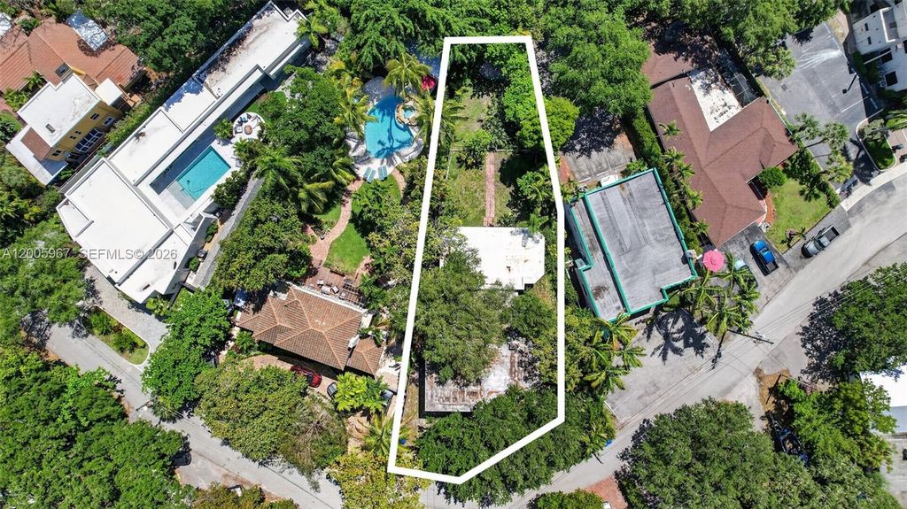 Photo of 1126 SE 2nd Ave, Fort Lauderdale, FL 33316 (MLS # A12005967)