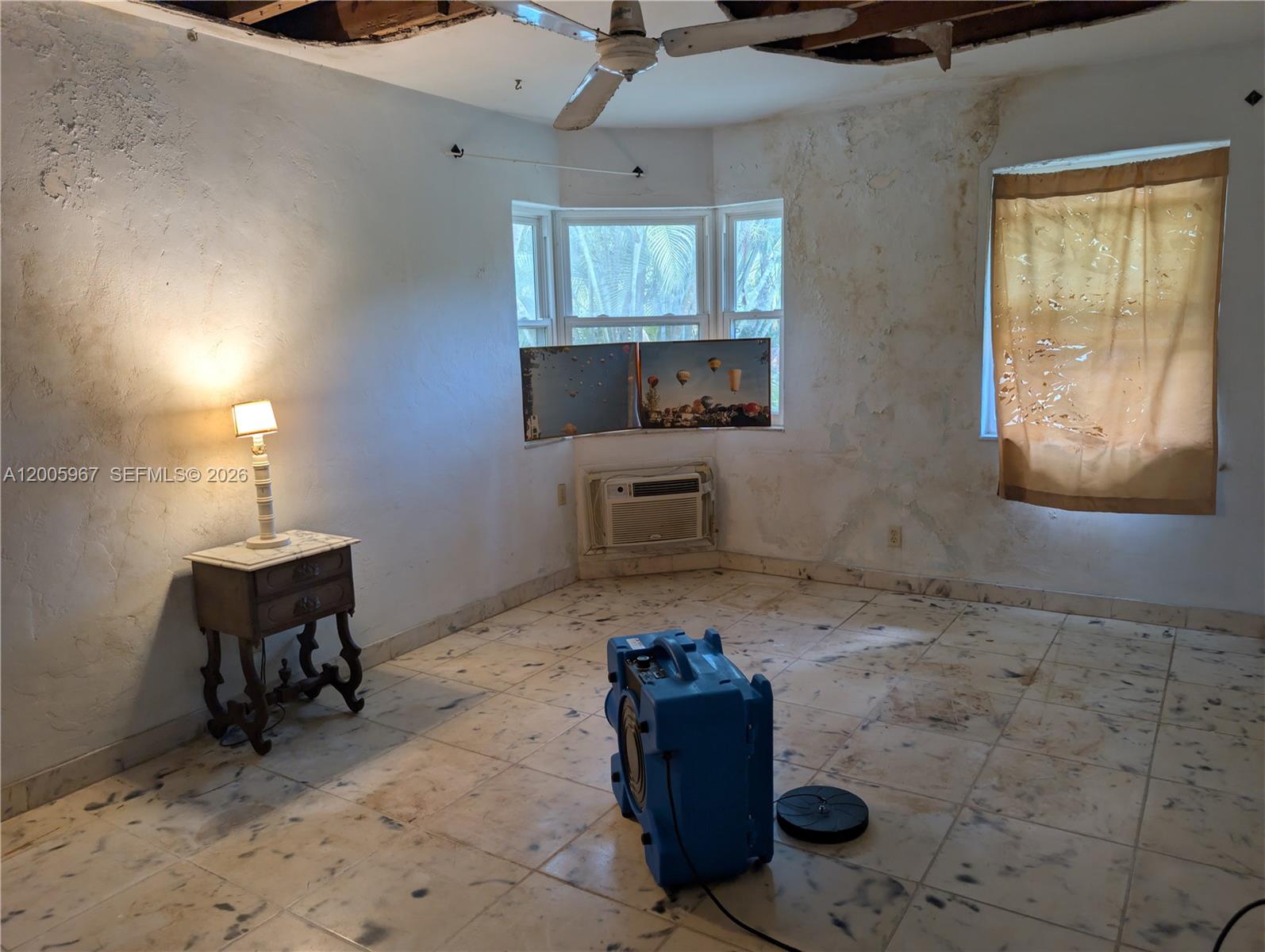 TARPON RIVER - Residential Income