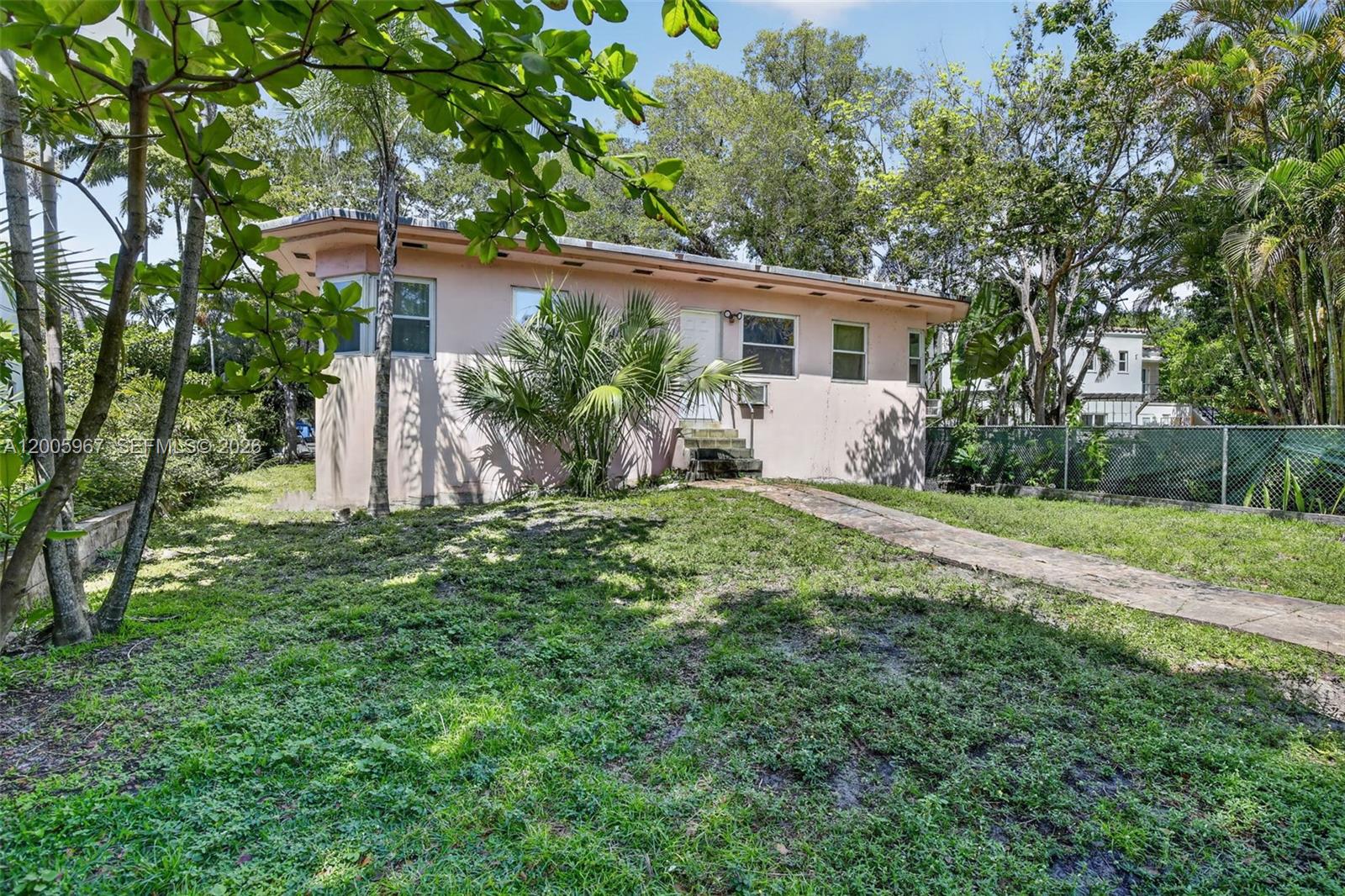 TARPON RIVER - Residential Income