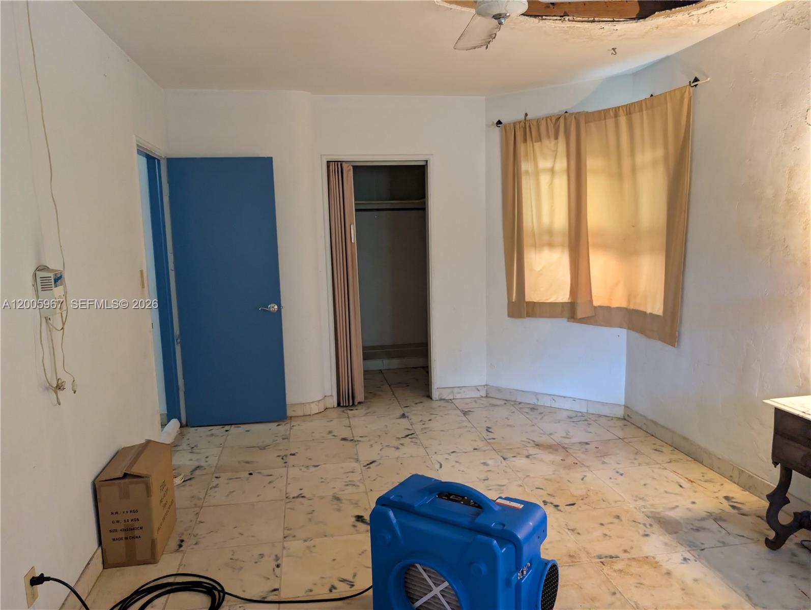 TARPON RIVER - Residential Income