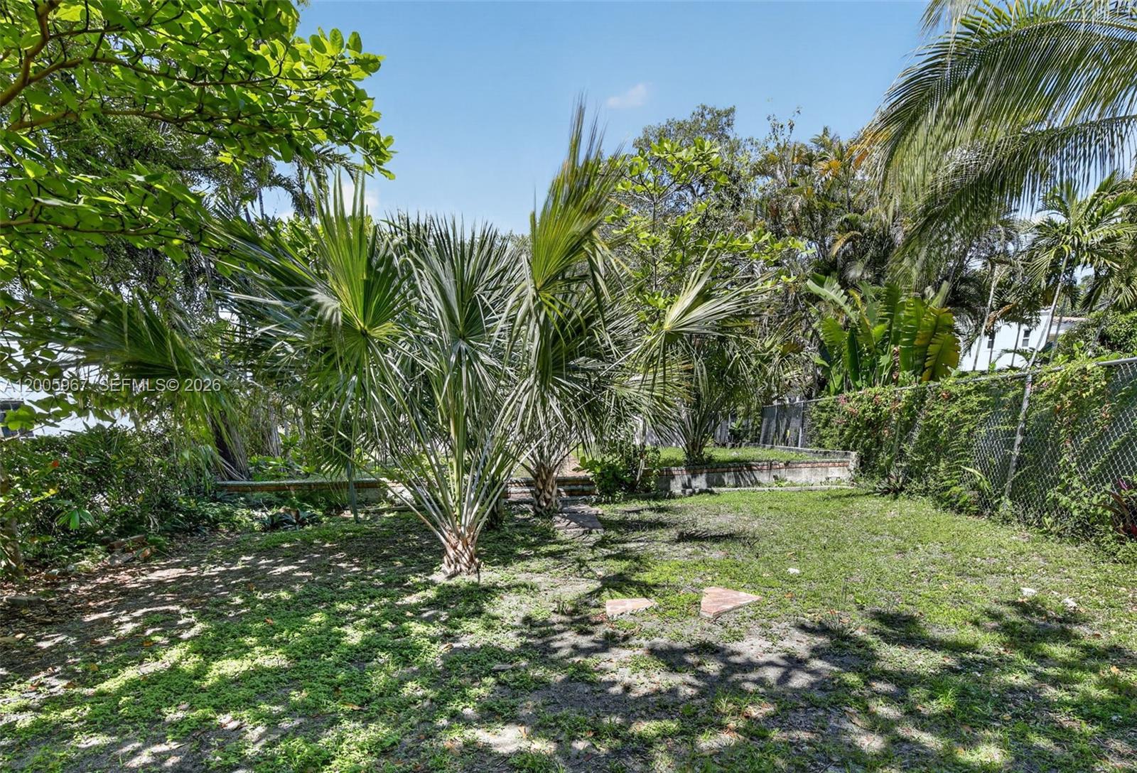TARPON RIVER - Residential Income