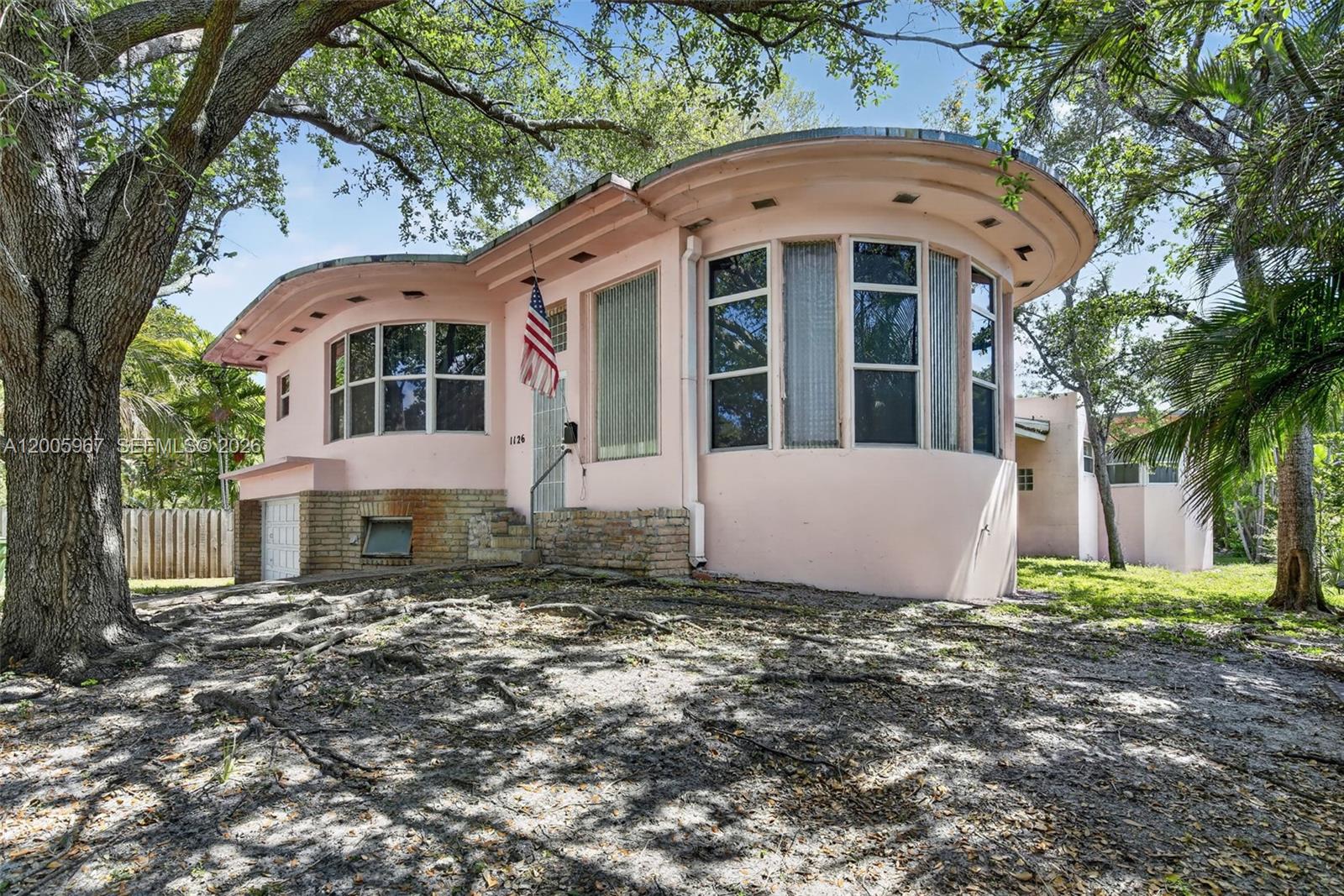 TARPON RIVER - Residential Income