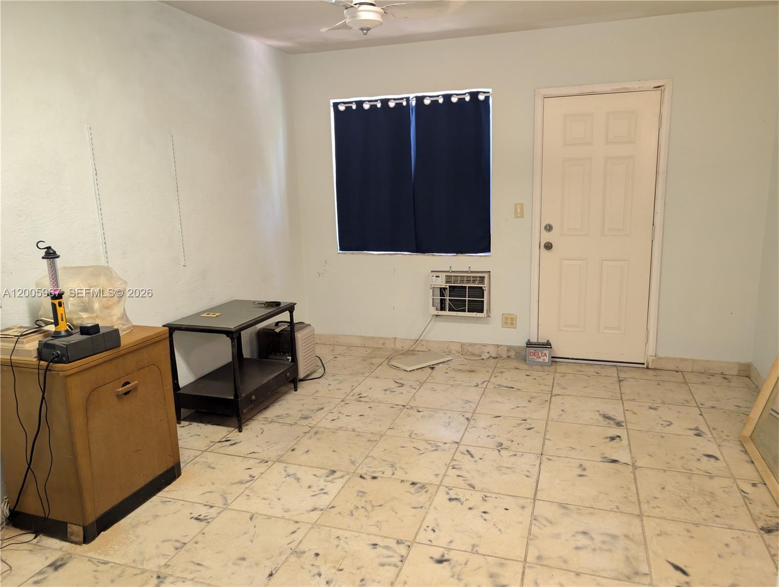 TARPON RIVER - Residential Income