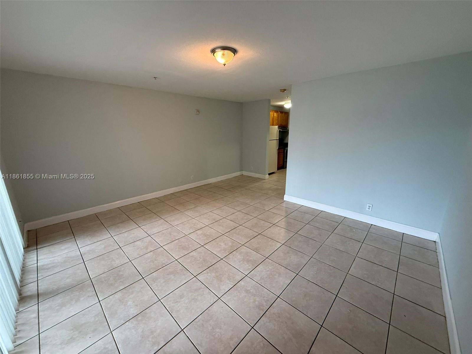 SUNDANCE AT PLANTATION CO - Residential Lease
