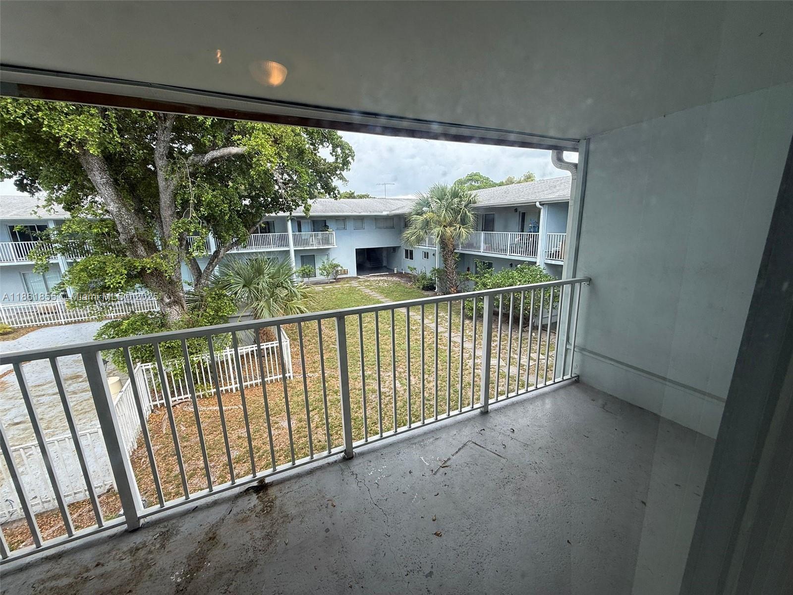 SUNDANCE AT PLANTATION CO - Residential Lease