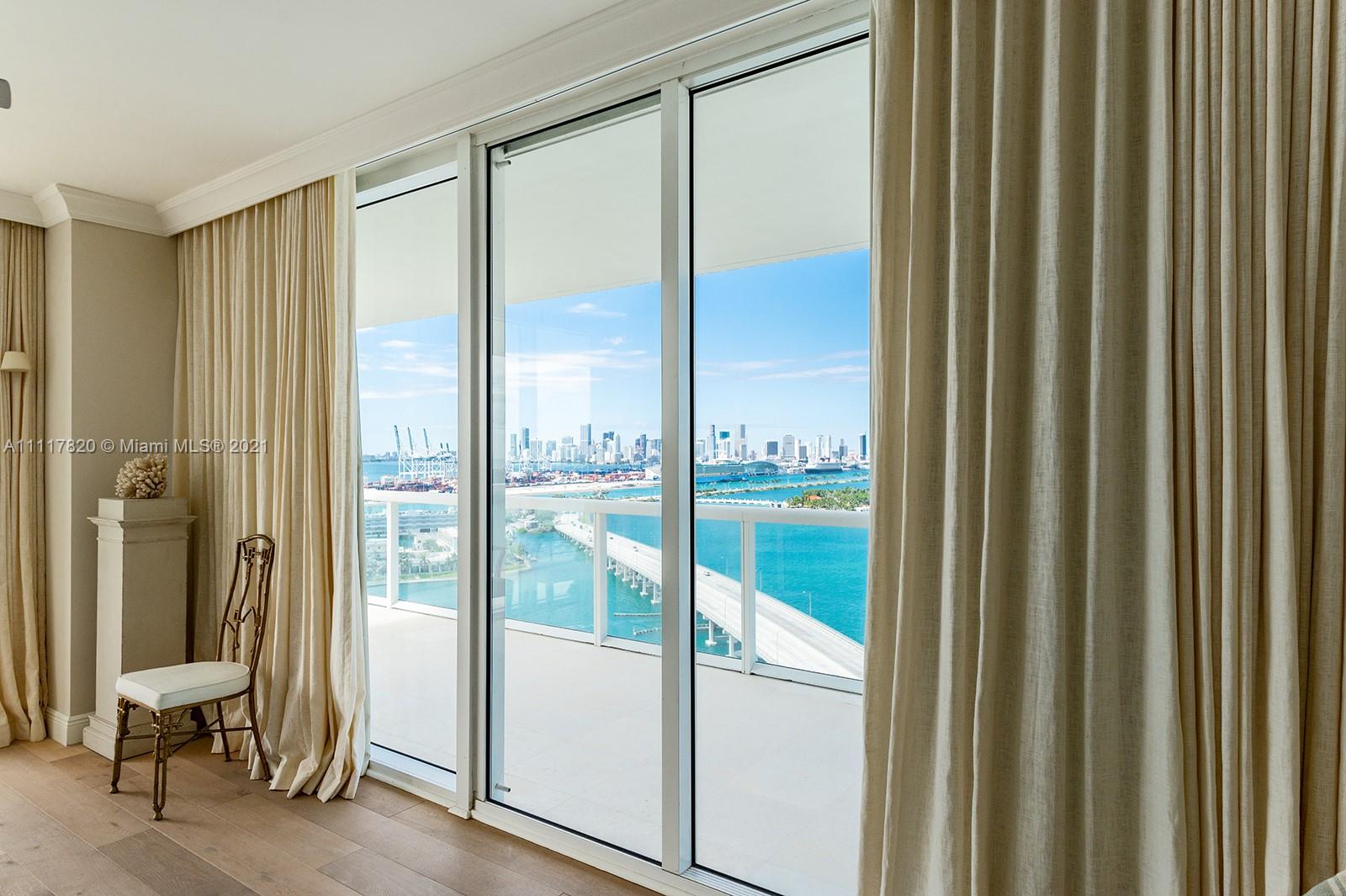 ICON CONDO - Residential