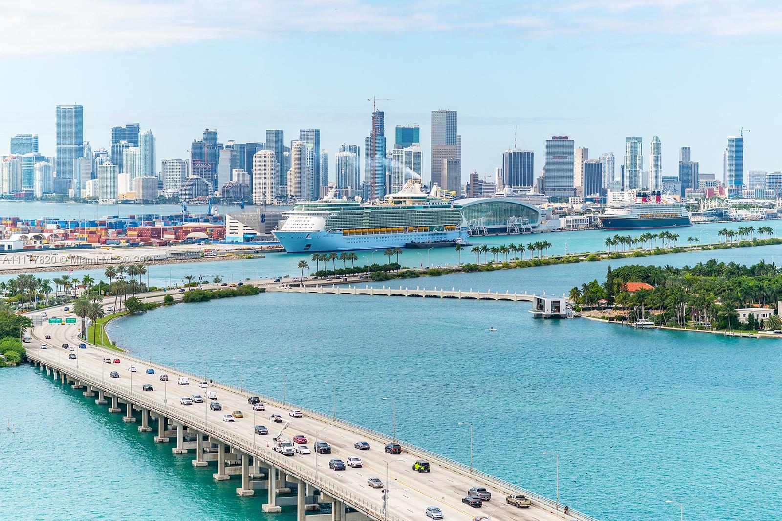 ICON CONDO - Residential