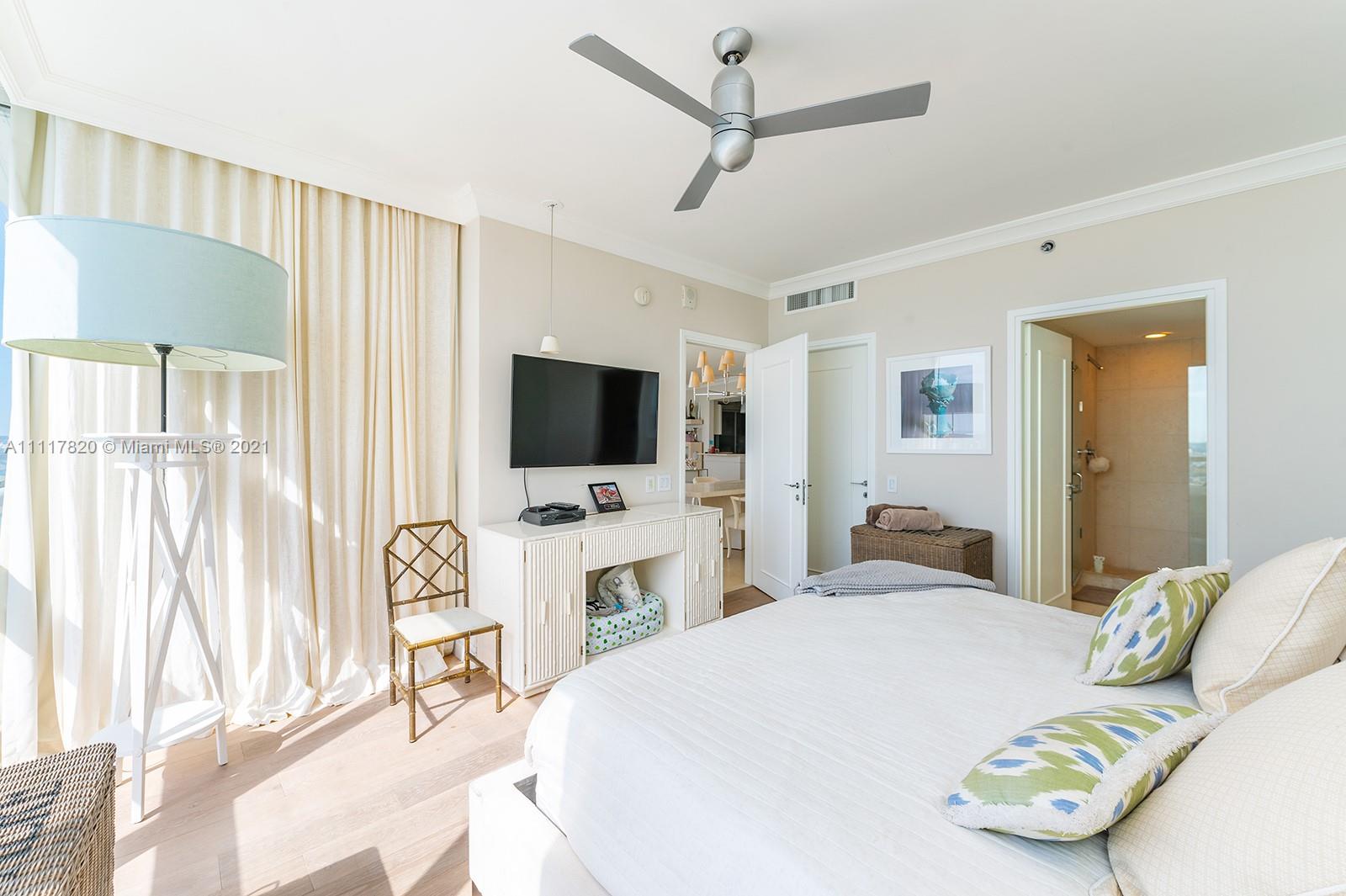 ICON CONDO - Residential