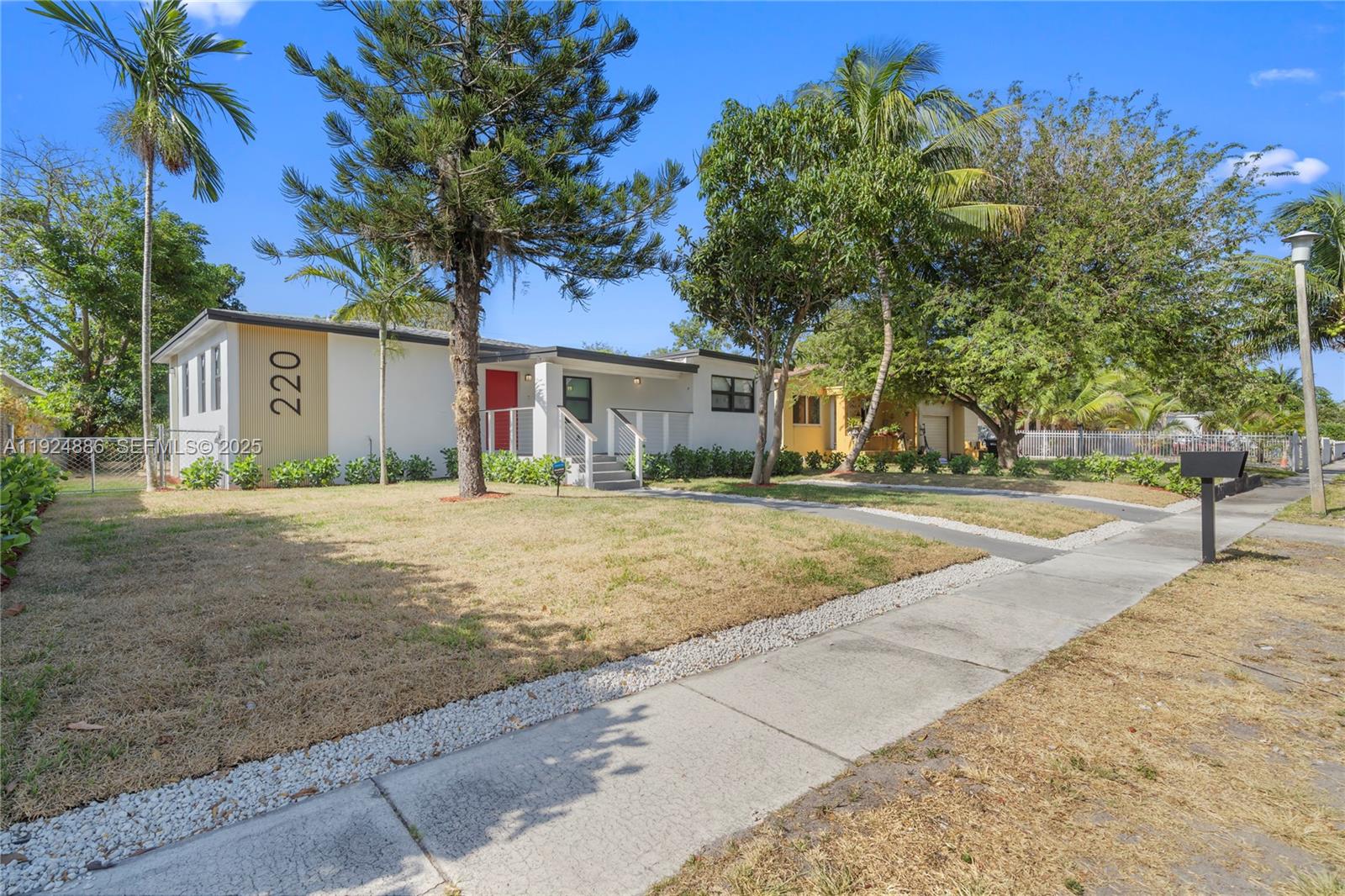 OVERBROOK SHORES NO 3 - Residential Lease