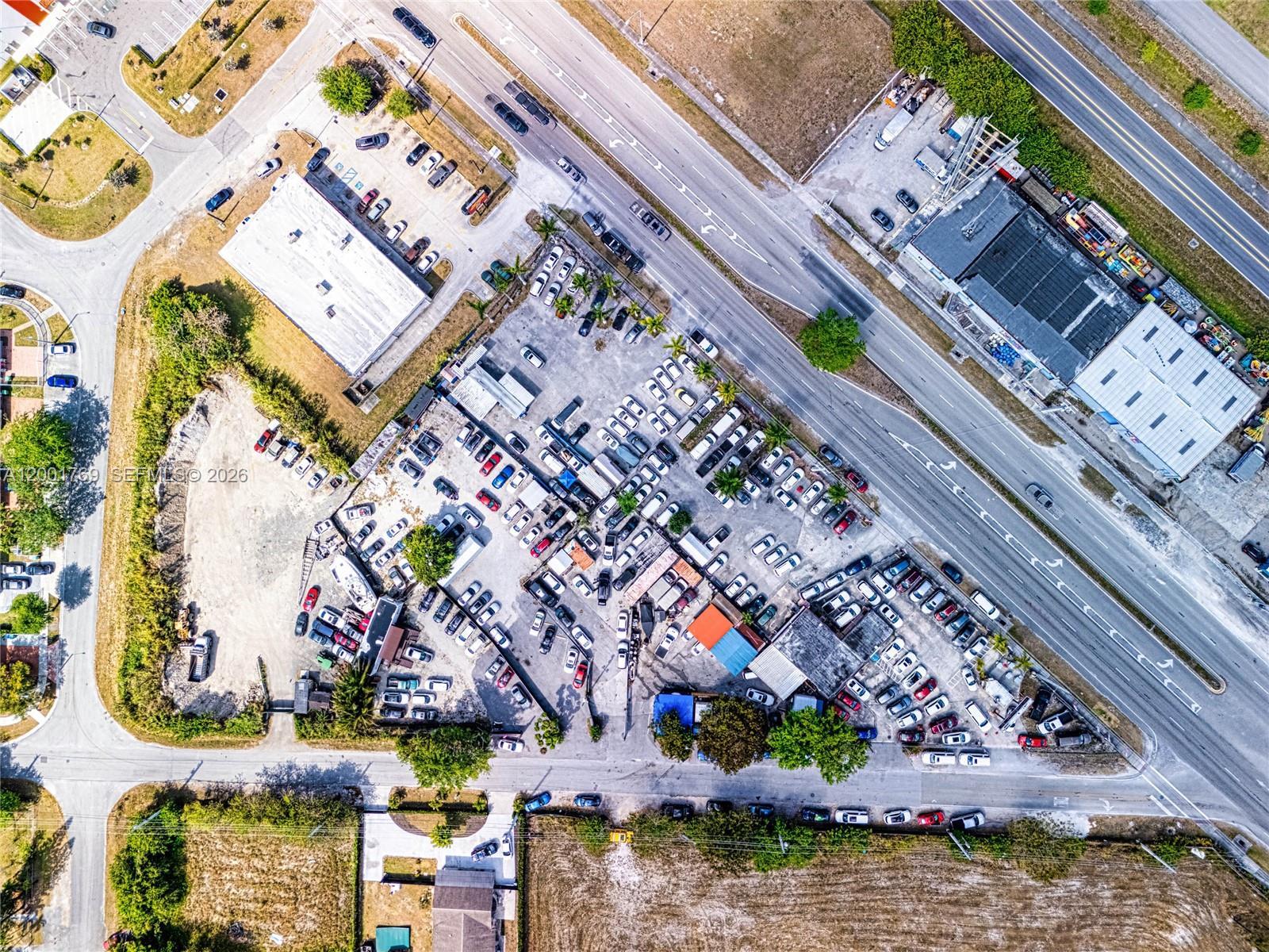 SILVER PALM PARK - Commercial Sale