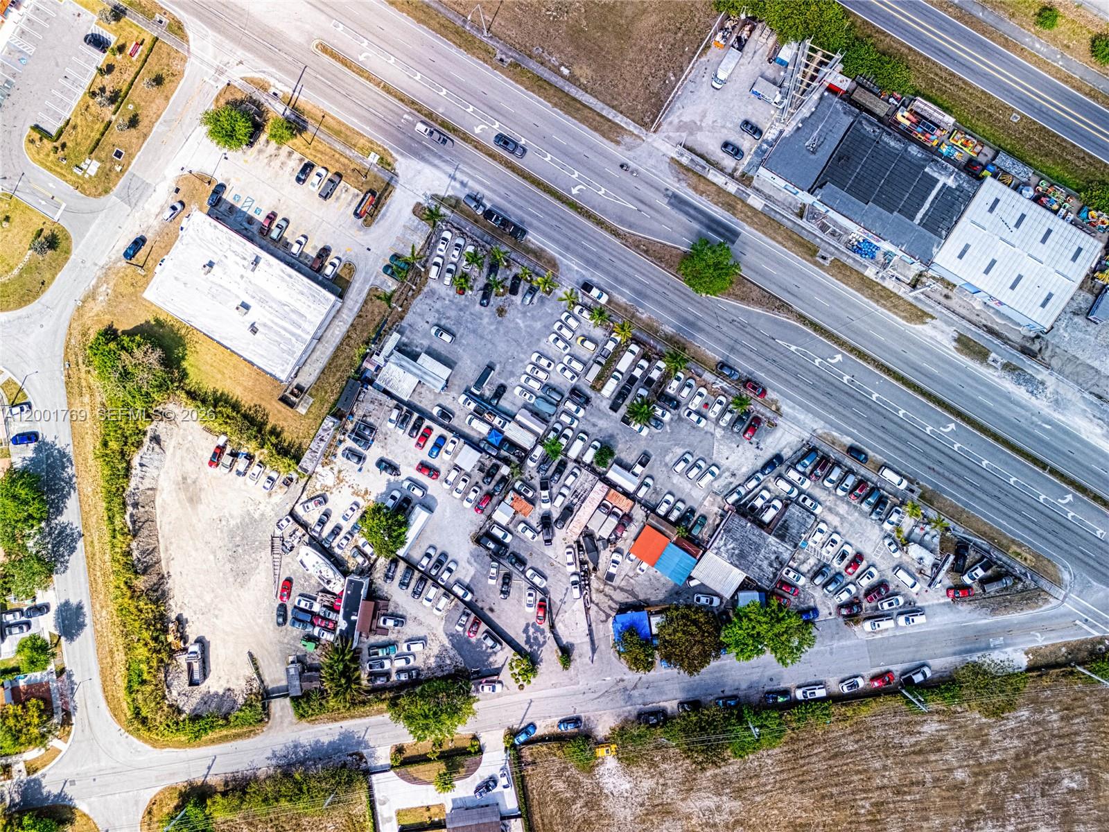 SILVER PALM PARK - Commercial Sale