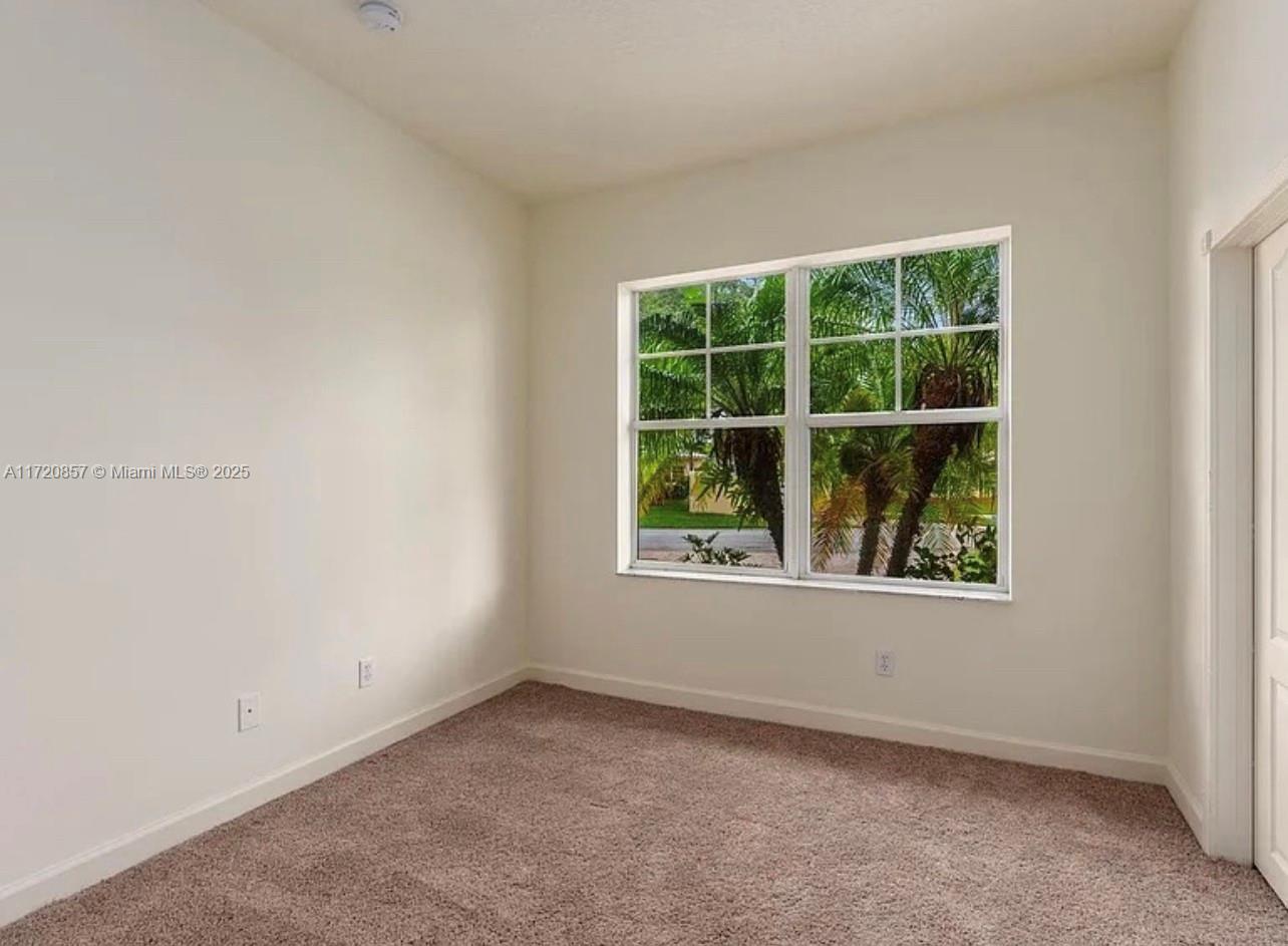 RIVER OAKS - Residential Lease