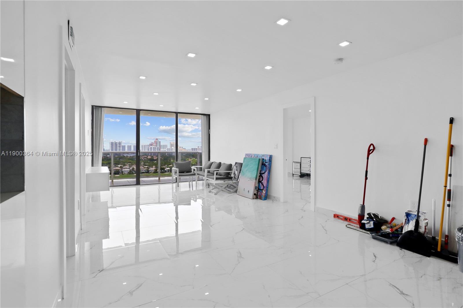 AVENTURA ELDORADO CONDO - Residential