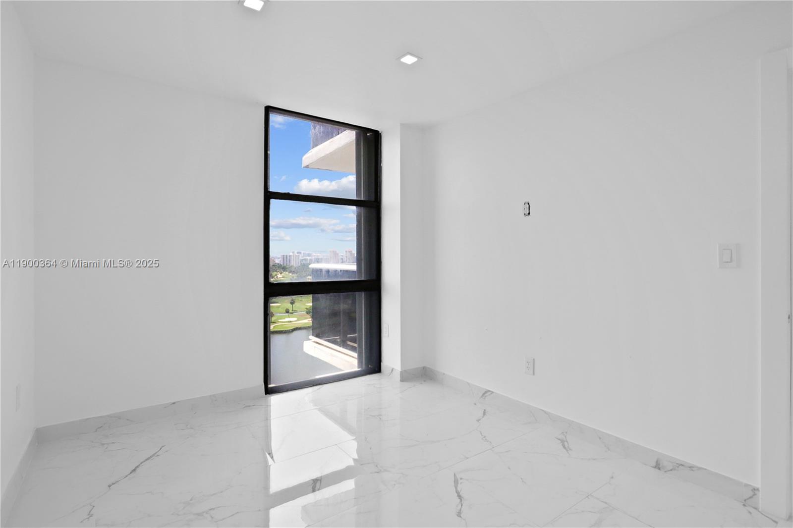 AVENTURA ELDORADO CONDO - Residential