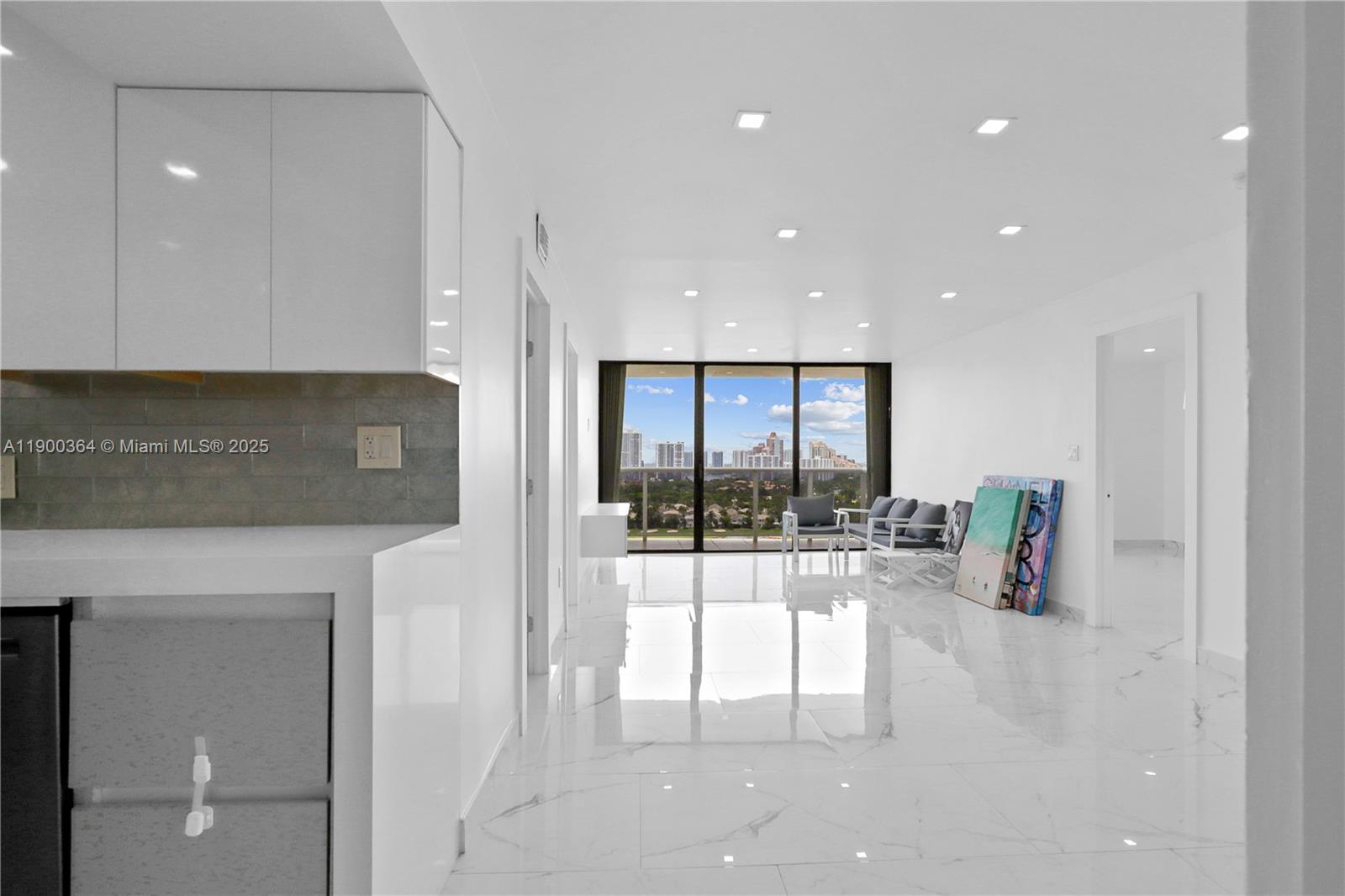 AVENTURA ELDORADO CONDO - Residential