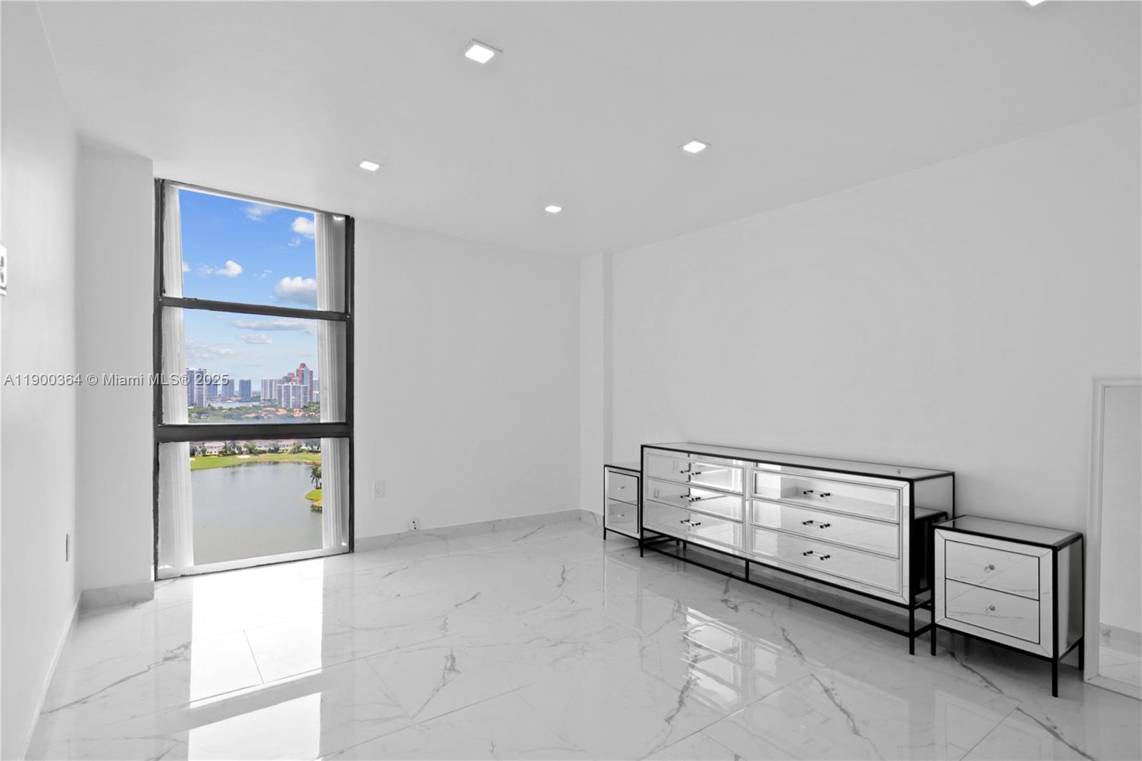 AVENTURA ELDORADO CONDO - Residential