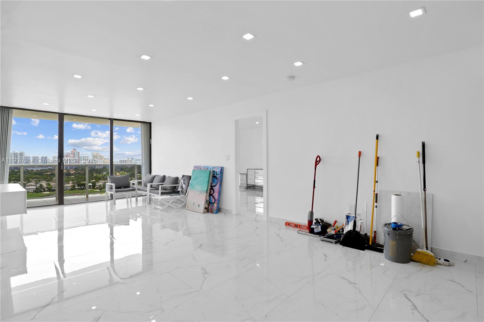 AVENTURA ELDORADO CONDO - Residential