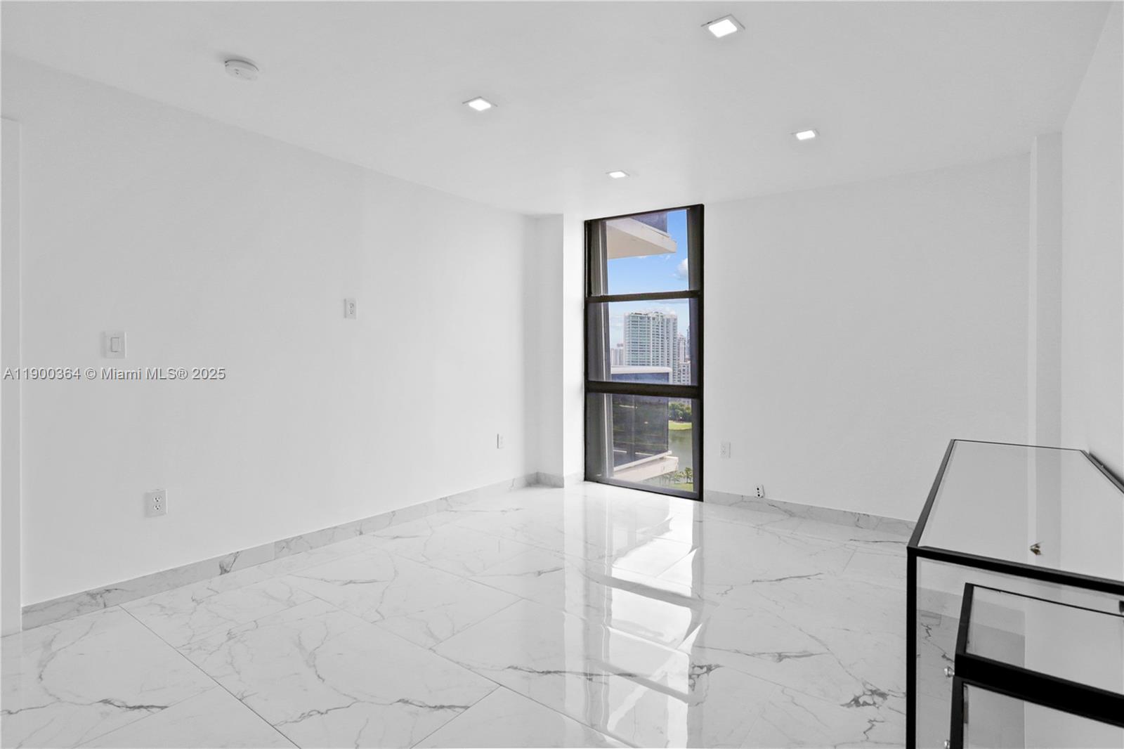 AVENTURA ELDORADO CONDO - Residential