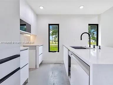 Rocket Citya - Residential Income