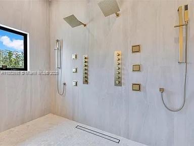 Rocket Citya - Residential Income