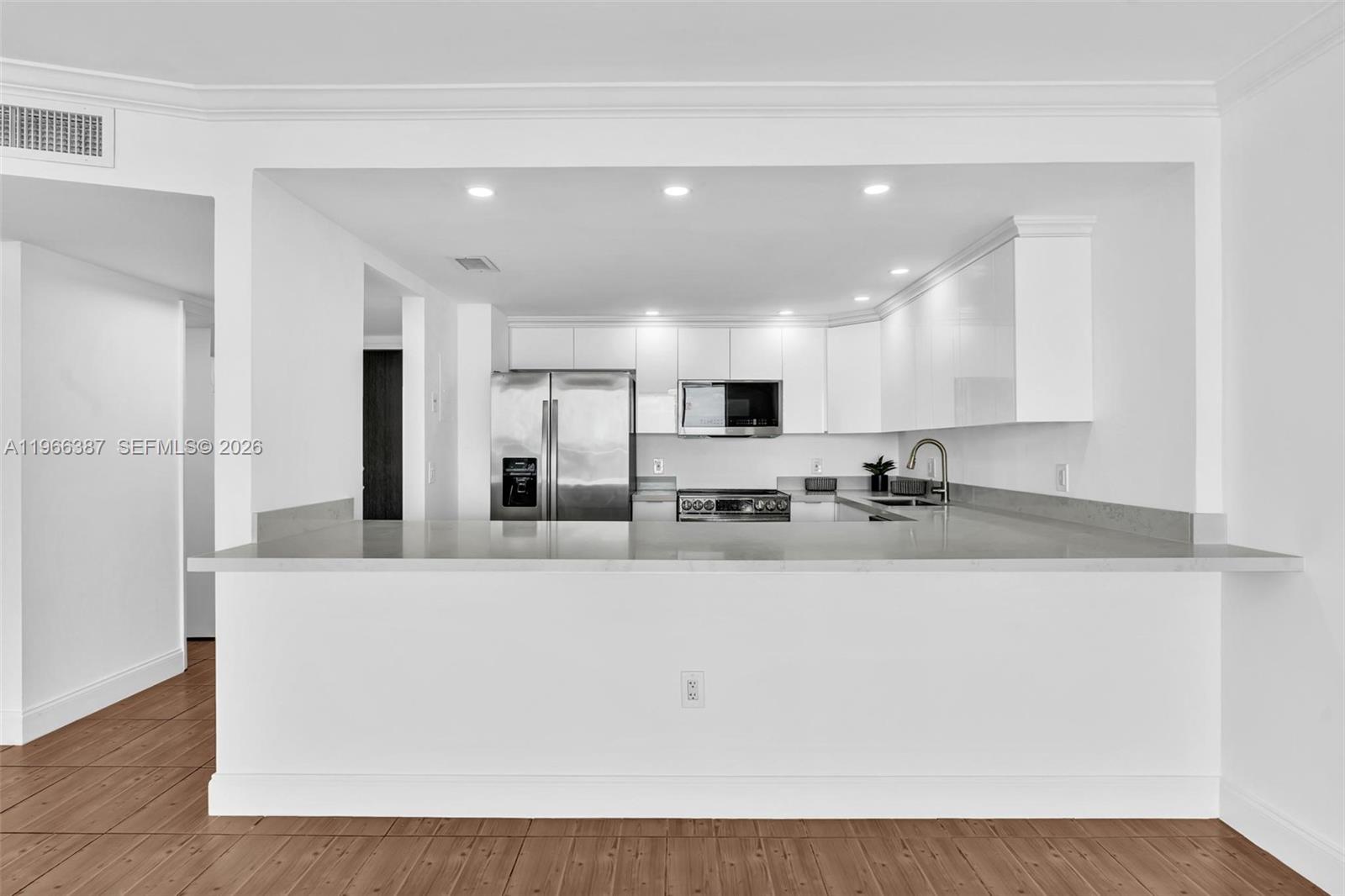 ADMIRALS PORT CONDO - Residential Lease