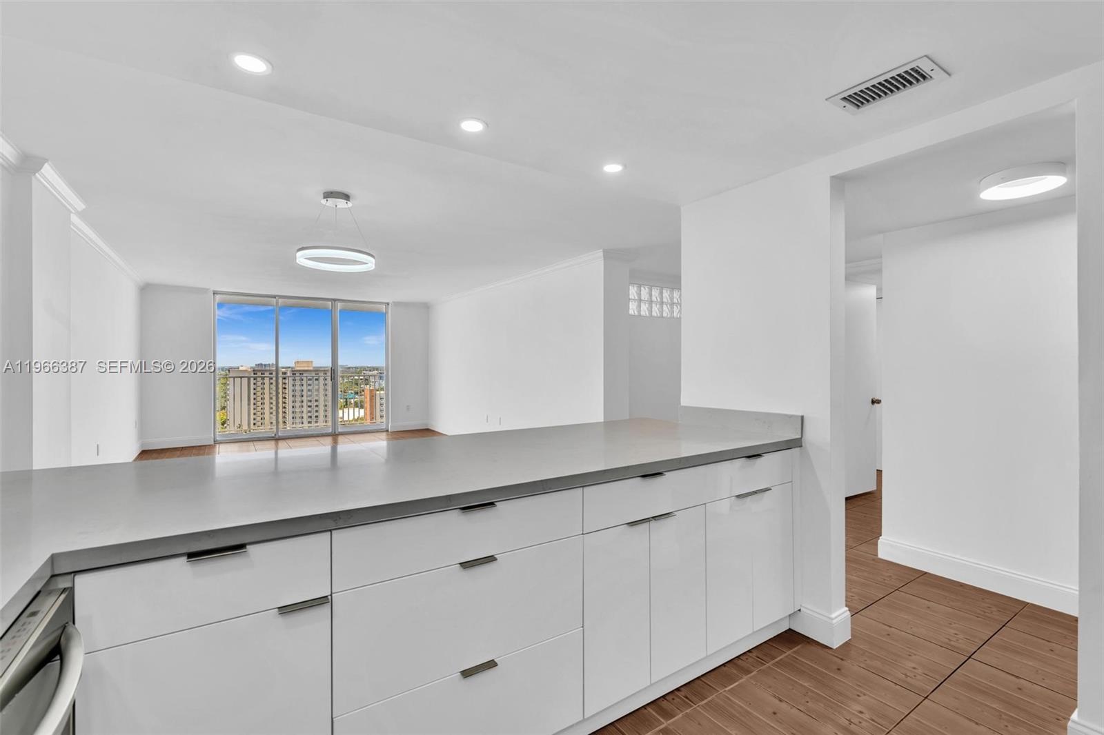 ADMIRALS PORT CONDO - Residential Lease
