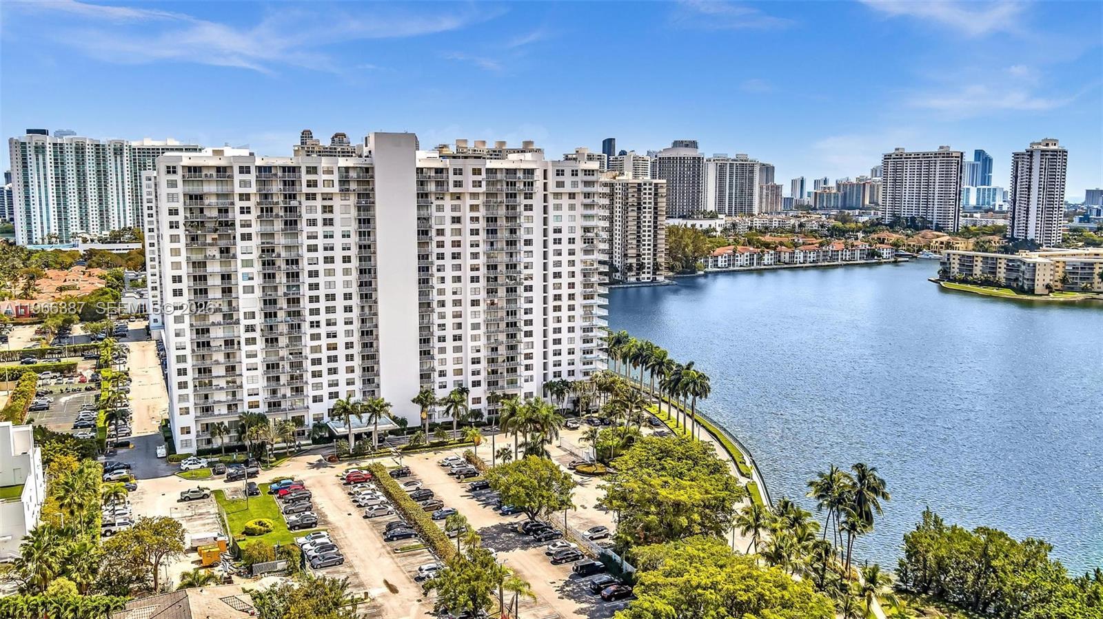 ADMIRALS PORT CONDO - Residential Lease