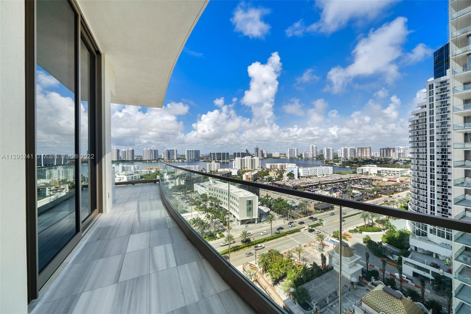 Photo 39 of 44 of 17901 Collins Avenue 1605 condo