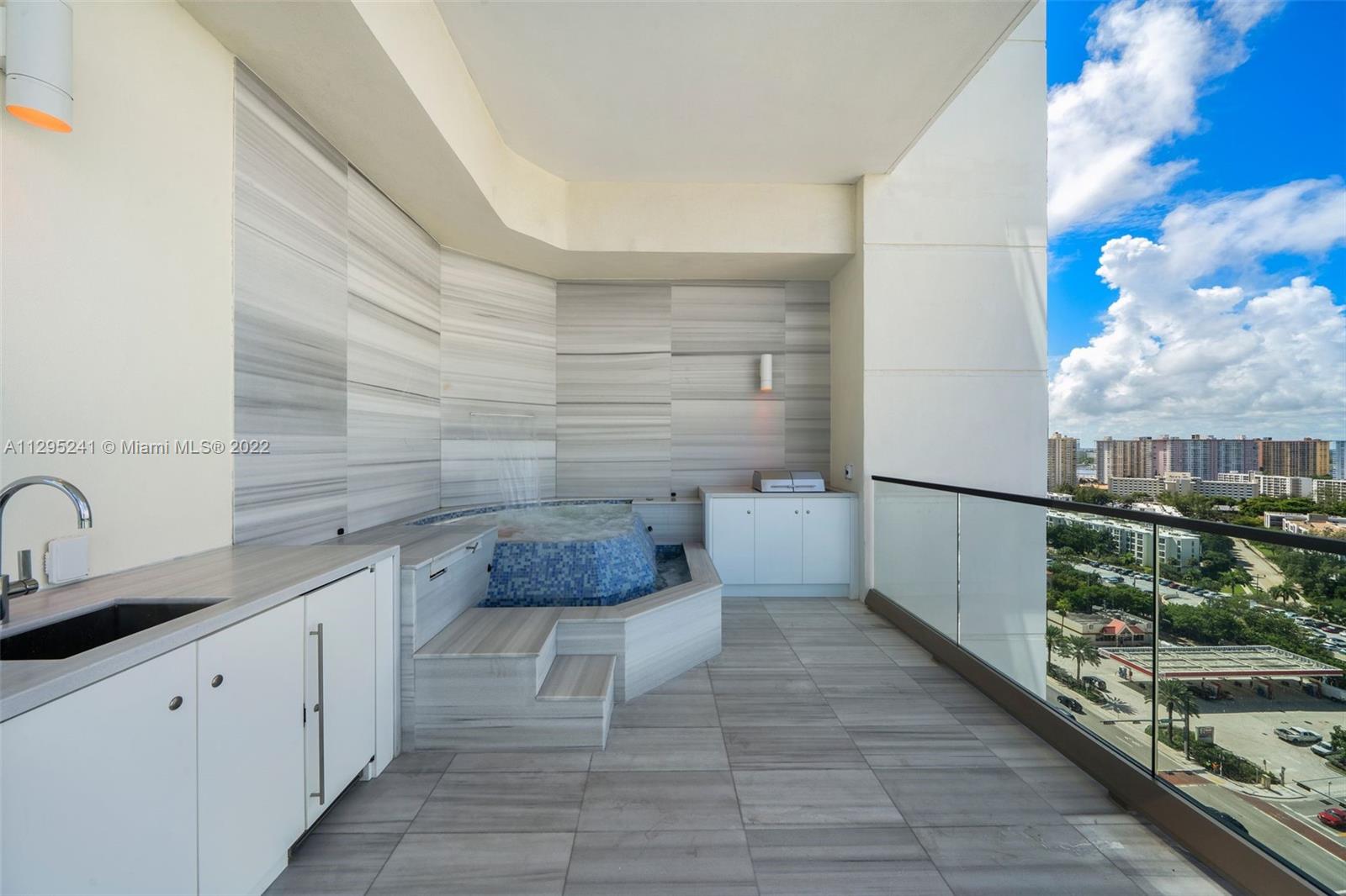 Photo 35 of 44 of 17901 Collins Avenue 1605 condo