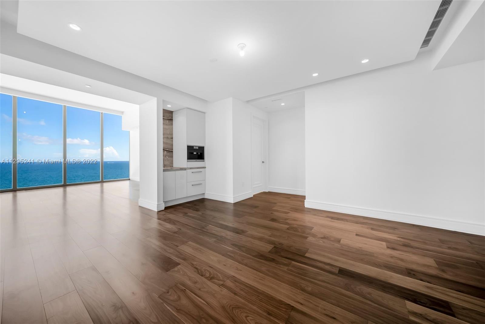 Photo 15 of 44 of 17901 Collins Avenue 1605 condo