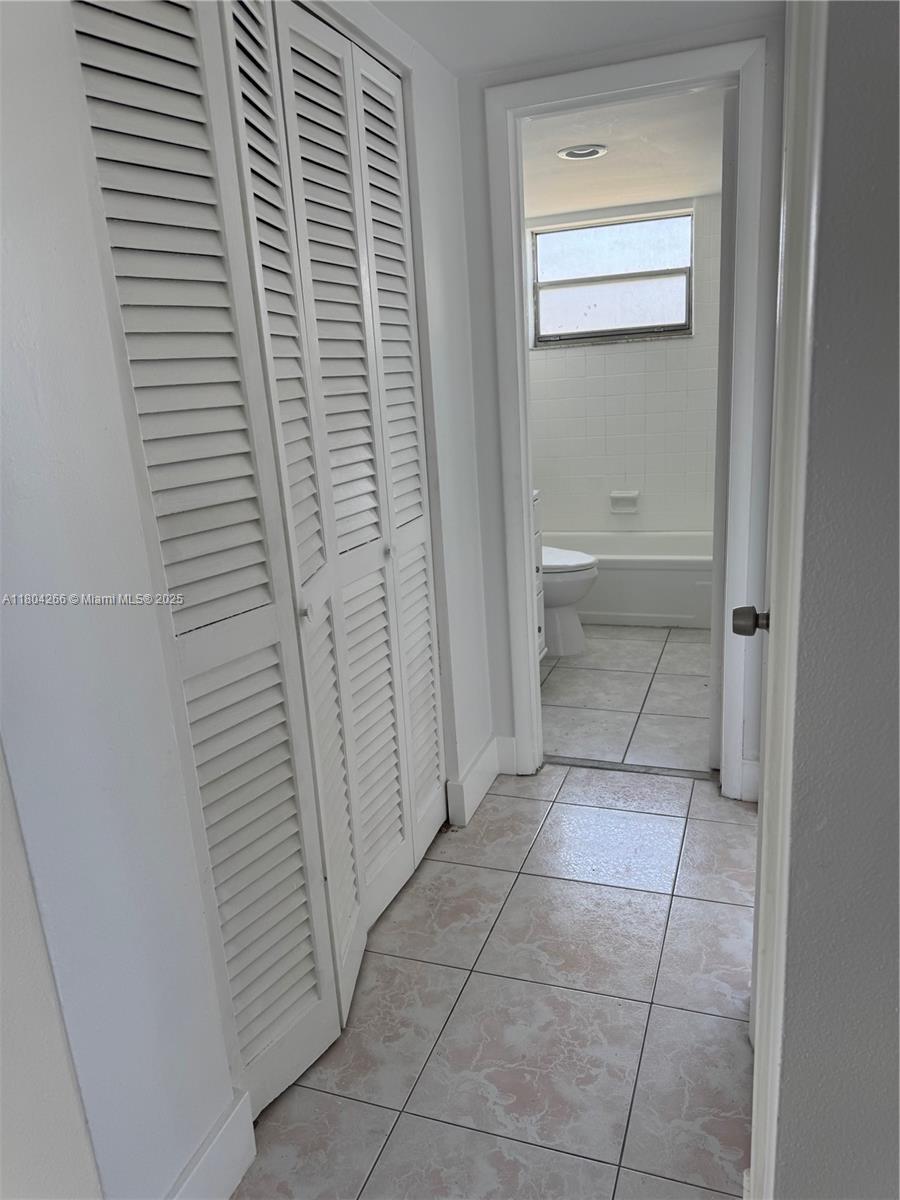 APRIL MIST CONDO - Residential Lease