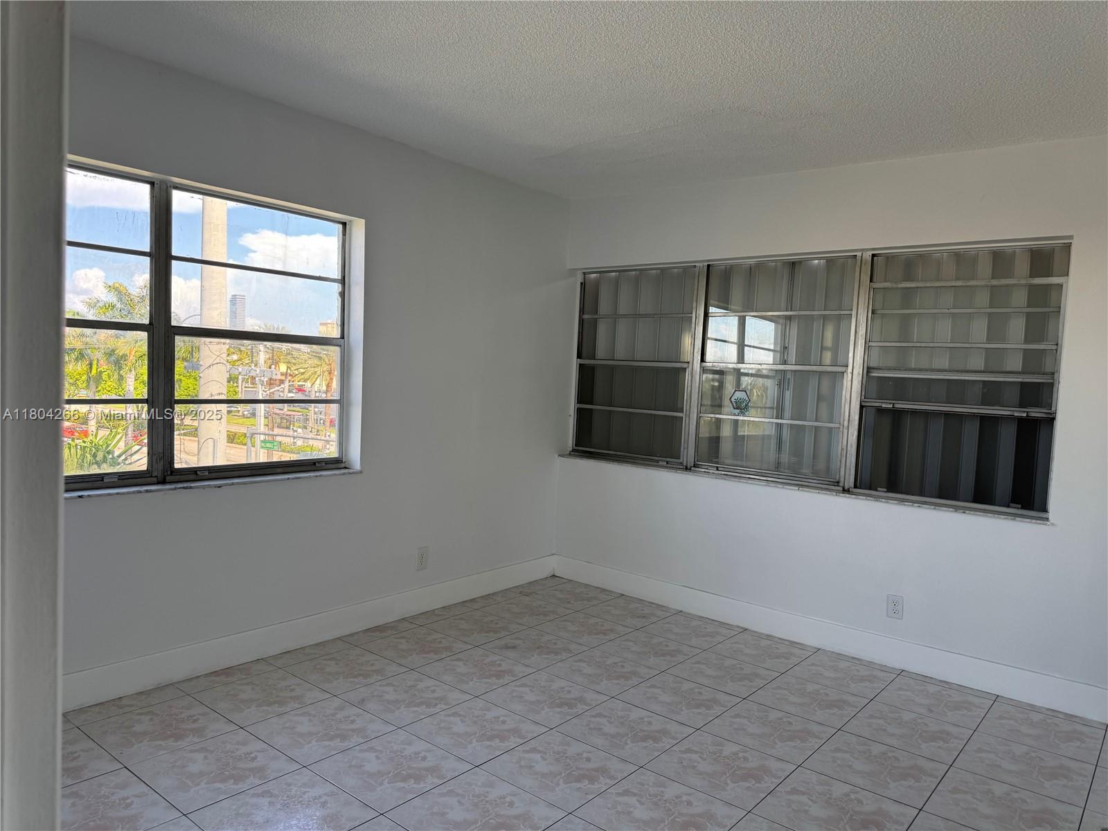 APRIL MIST CONDO - Residential Lease