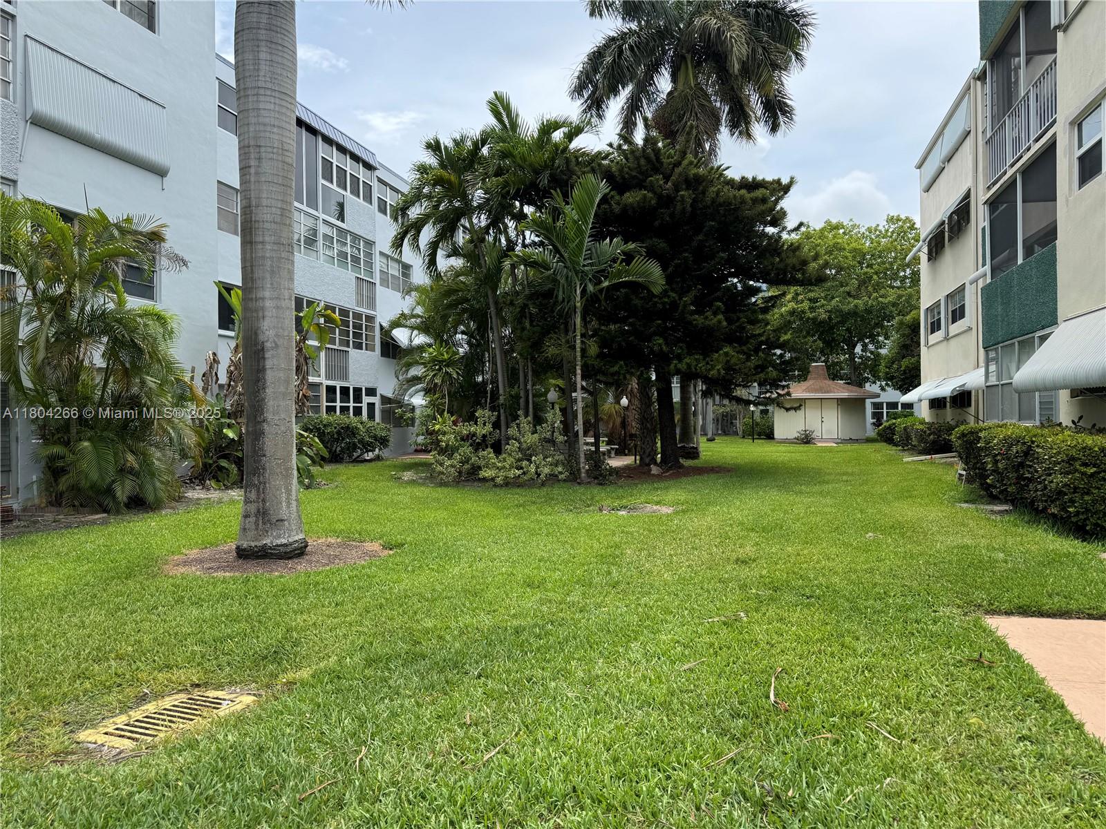 APRIL MIST CONDO - Residential Lease