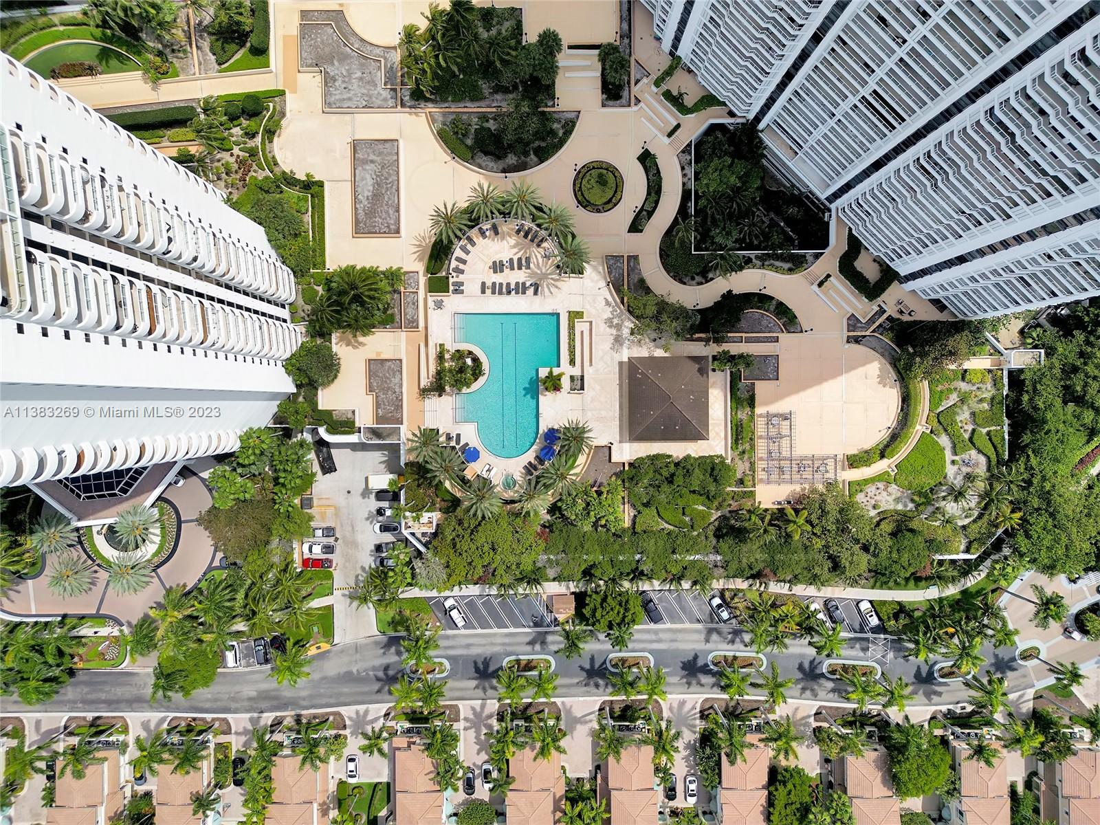 ATLANTIC I AT THE POINT C - Residential