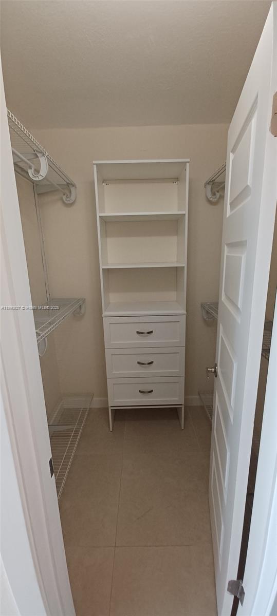 POINT EAST SEC III CONDO - Residential Lease