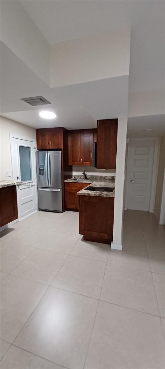 POINT EAST SEC III CONDO - Residential Lease