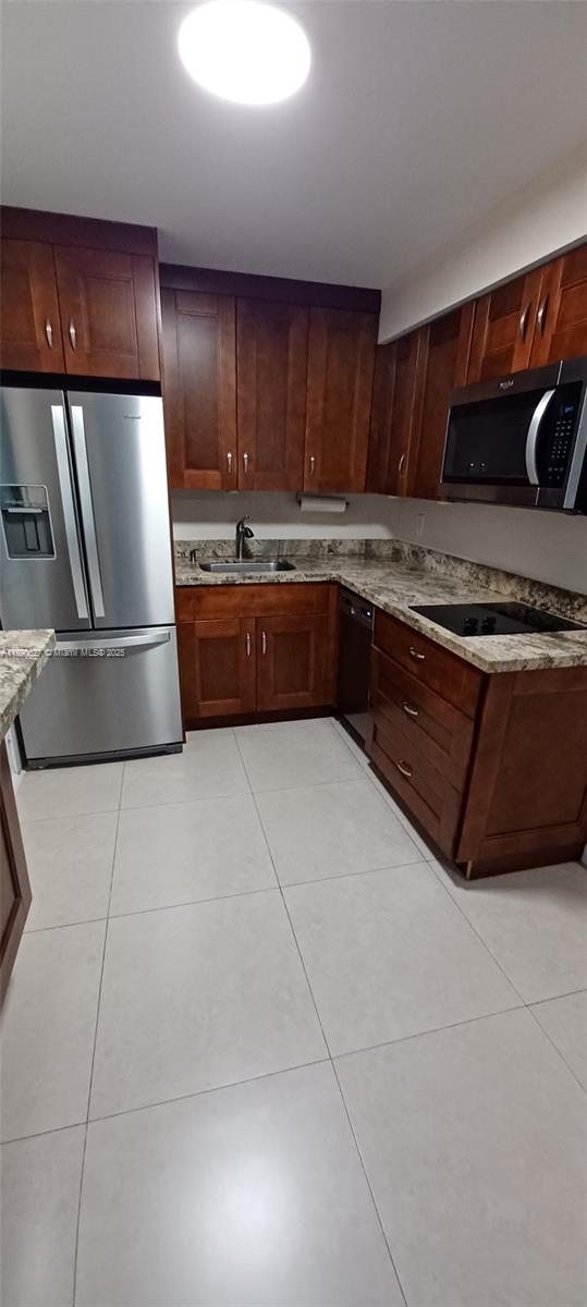 POINT EAST SEC III CONDO - Residential Lease