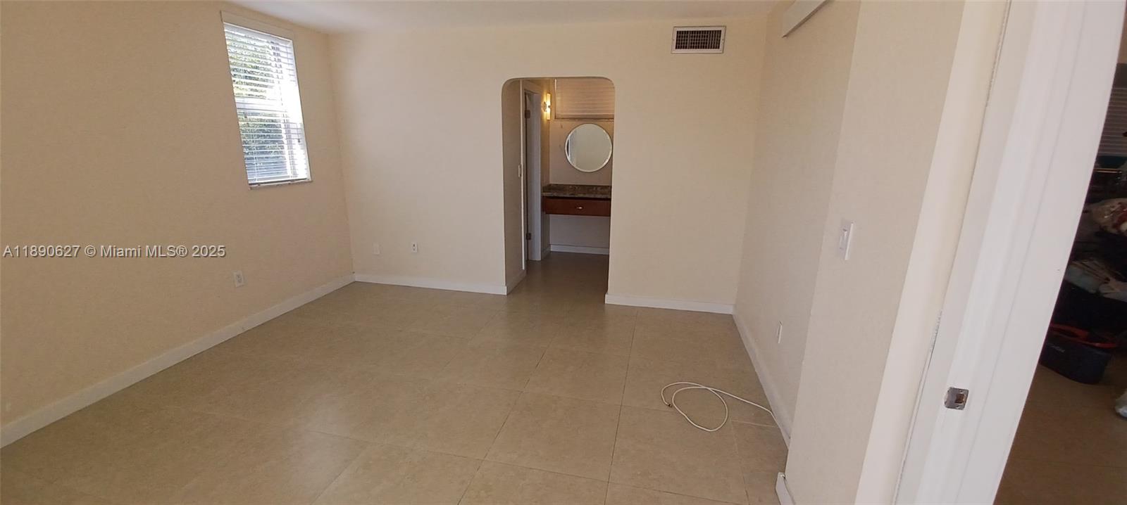 POINT EAST SEC III CONDO - Residential Lease