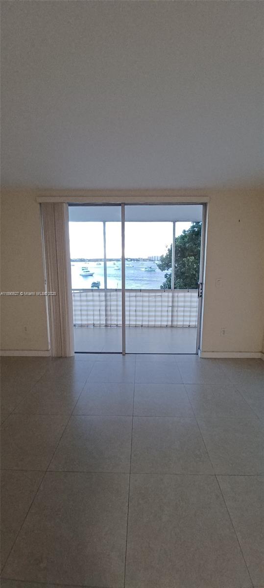 POINT EAST SEC III CONDO - Residential Lease