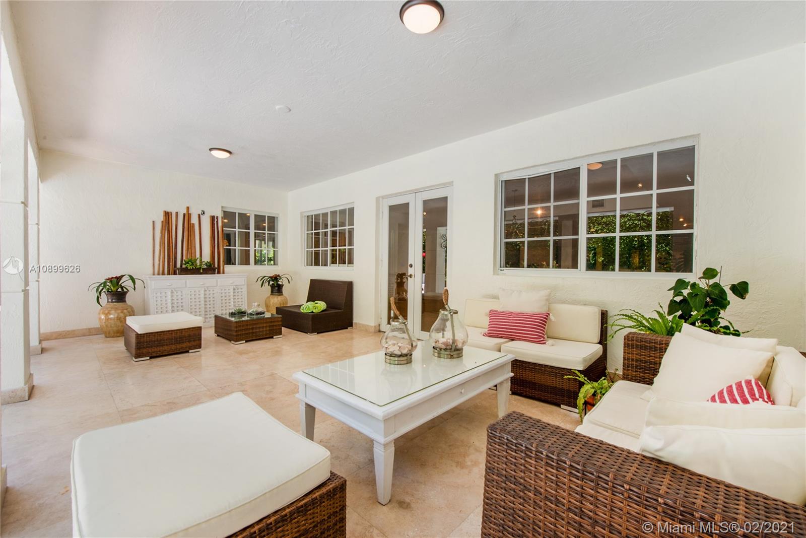 KLEBBA BAY ESTATES - Residential
