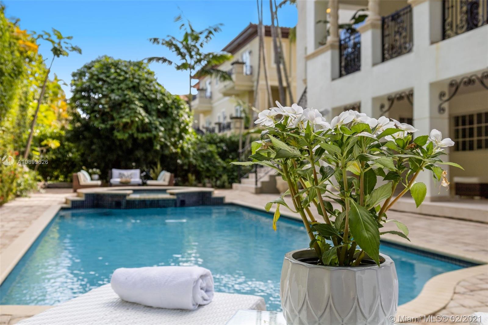 KLEBBA BAY ESTATES - Residential