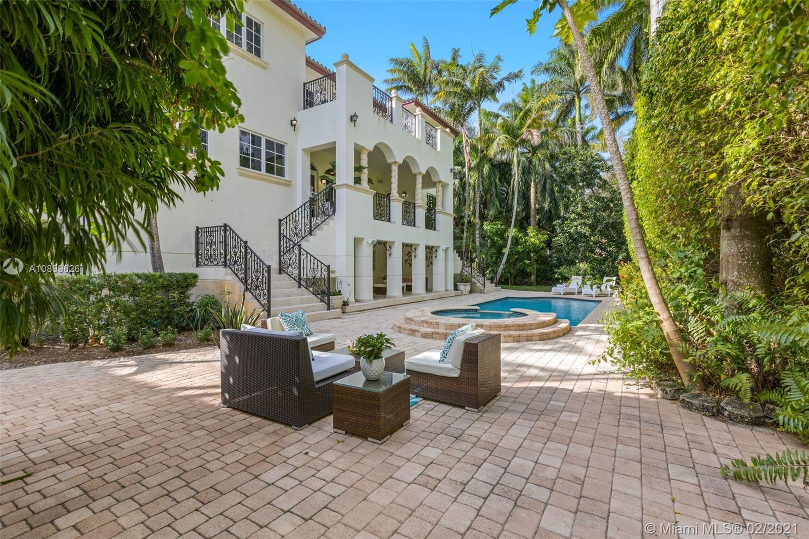 KLEBBA BAY ESTATES - Residential