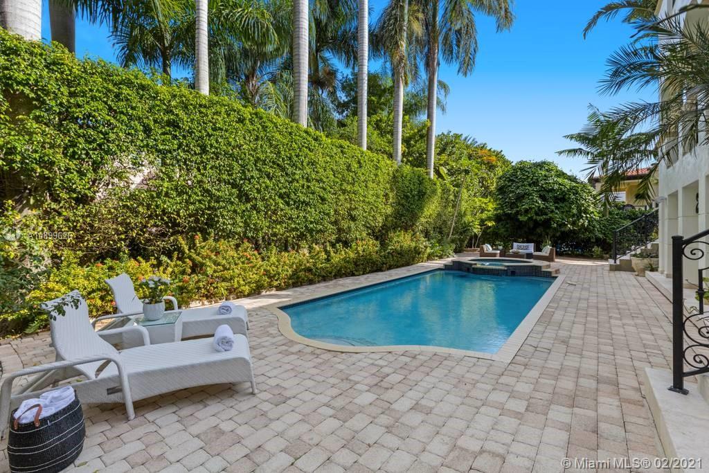 KLEBBA BAY ESTATES - Residential