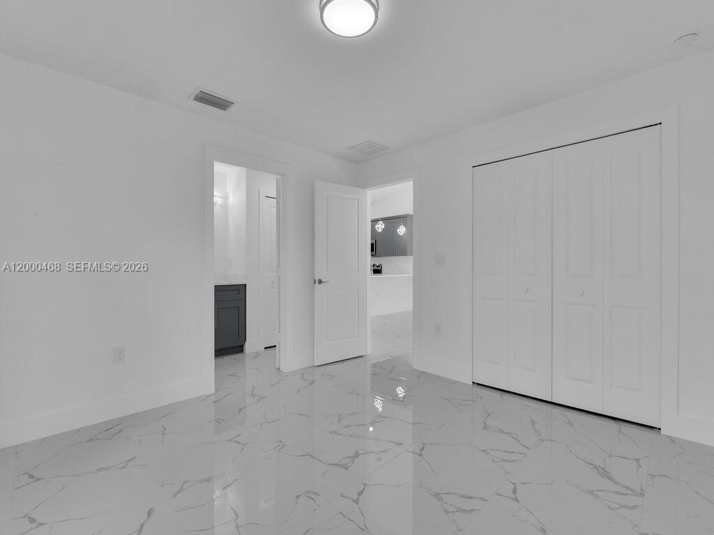 LEHIGH ESTATES - Residential Income