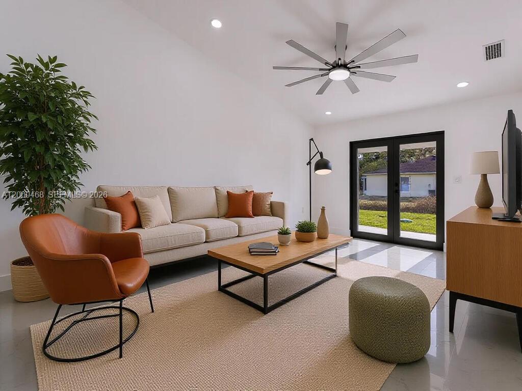 LEHIGH ESTATES - Residential Income