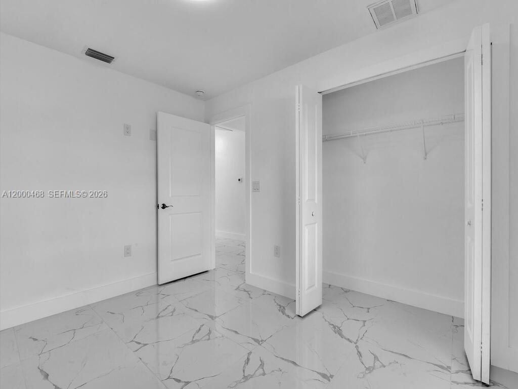 LEHIGH ESTATES - Residential Income