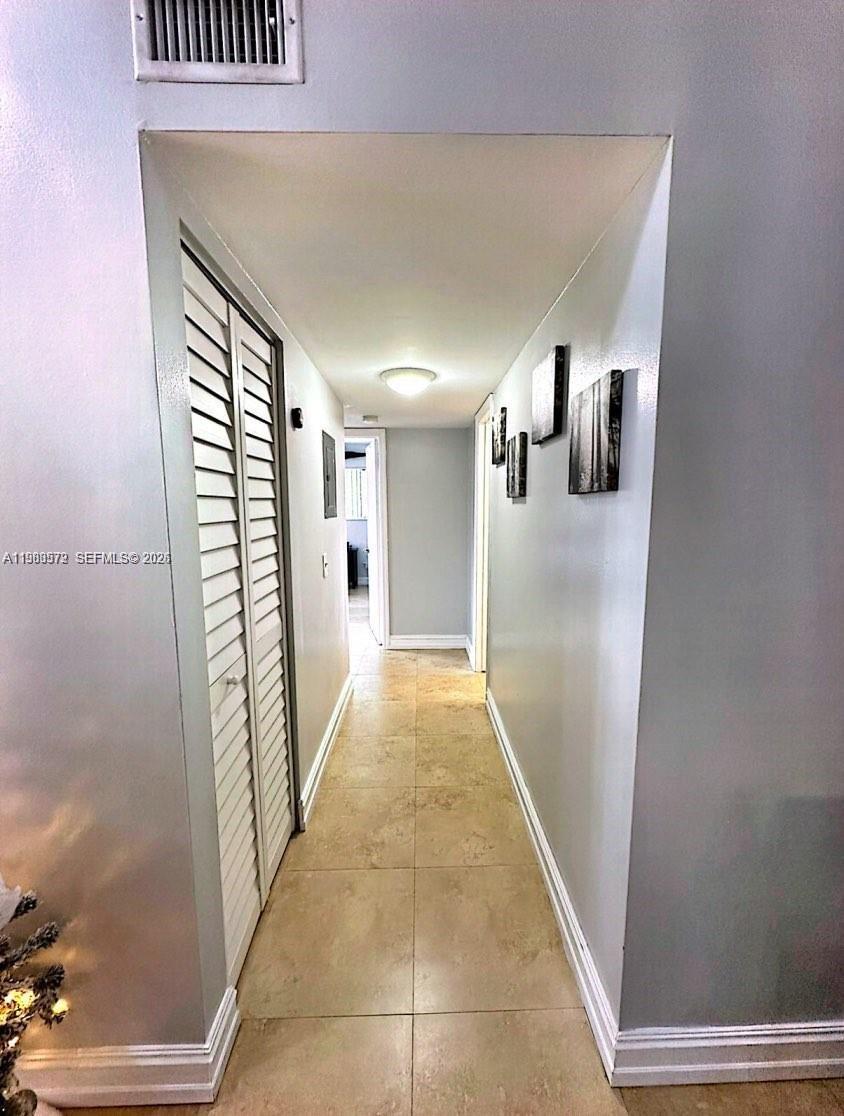 LAKEVIEW AT THE HAMMOCKS - Residential