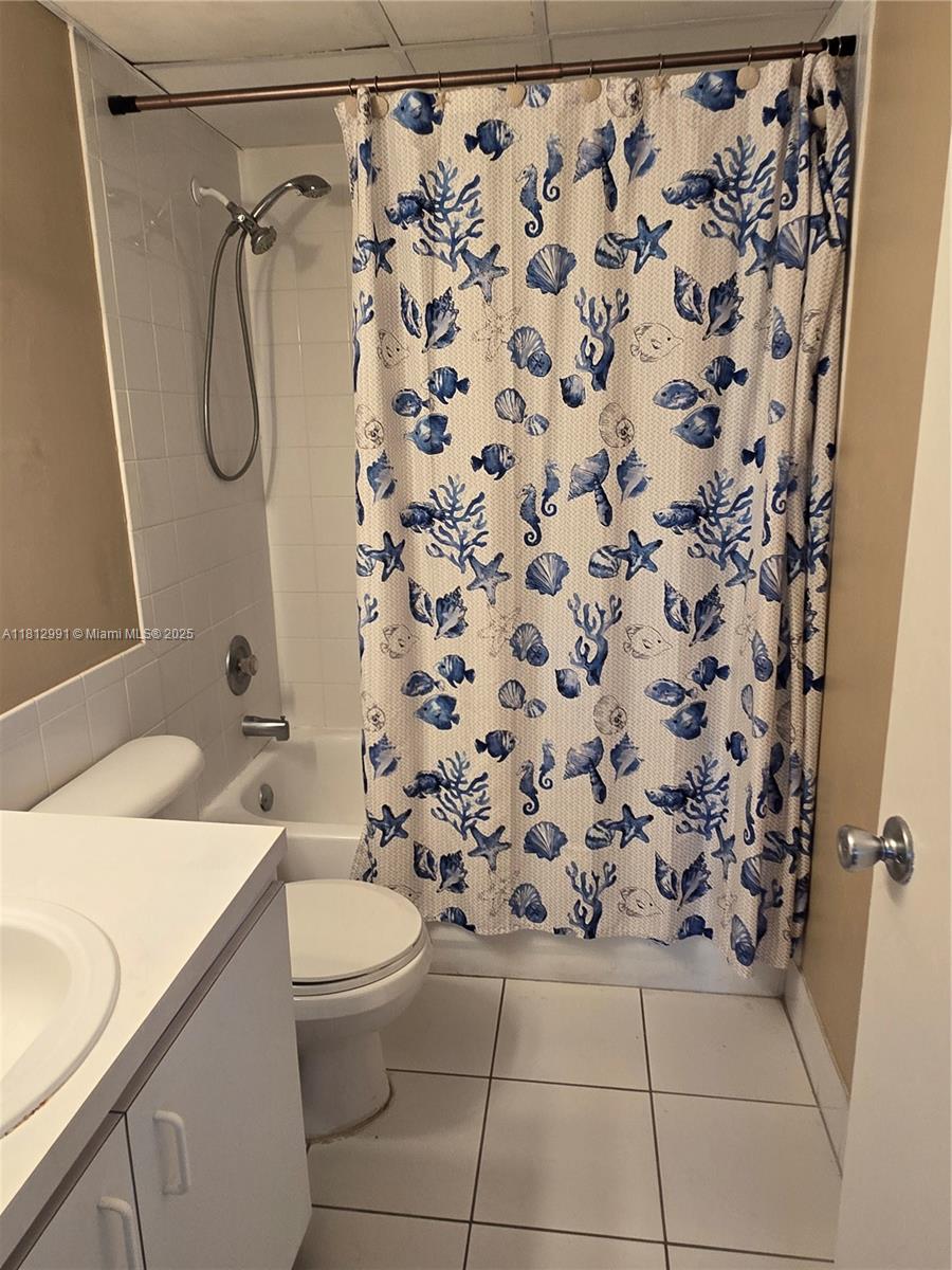 PALM VILLAGE CLUB CONDO - Residential