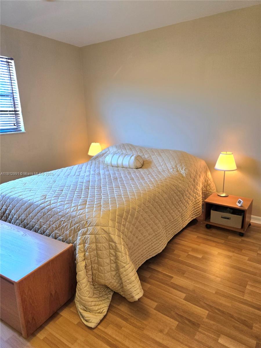 PALM VILLAGE CLUB CONDO - Residential
