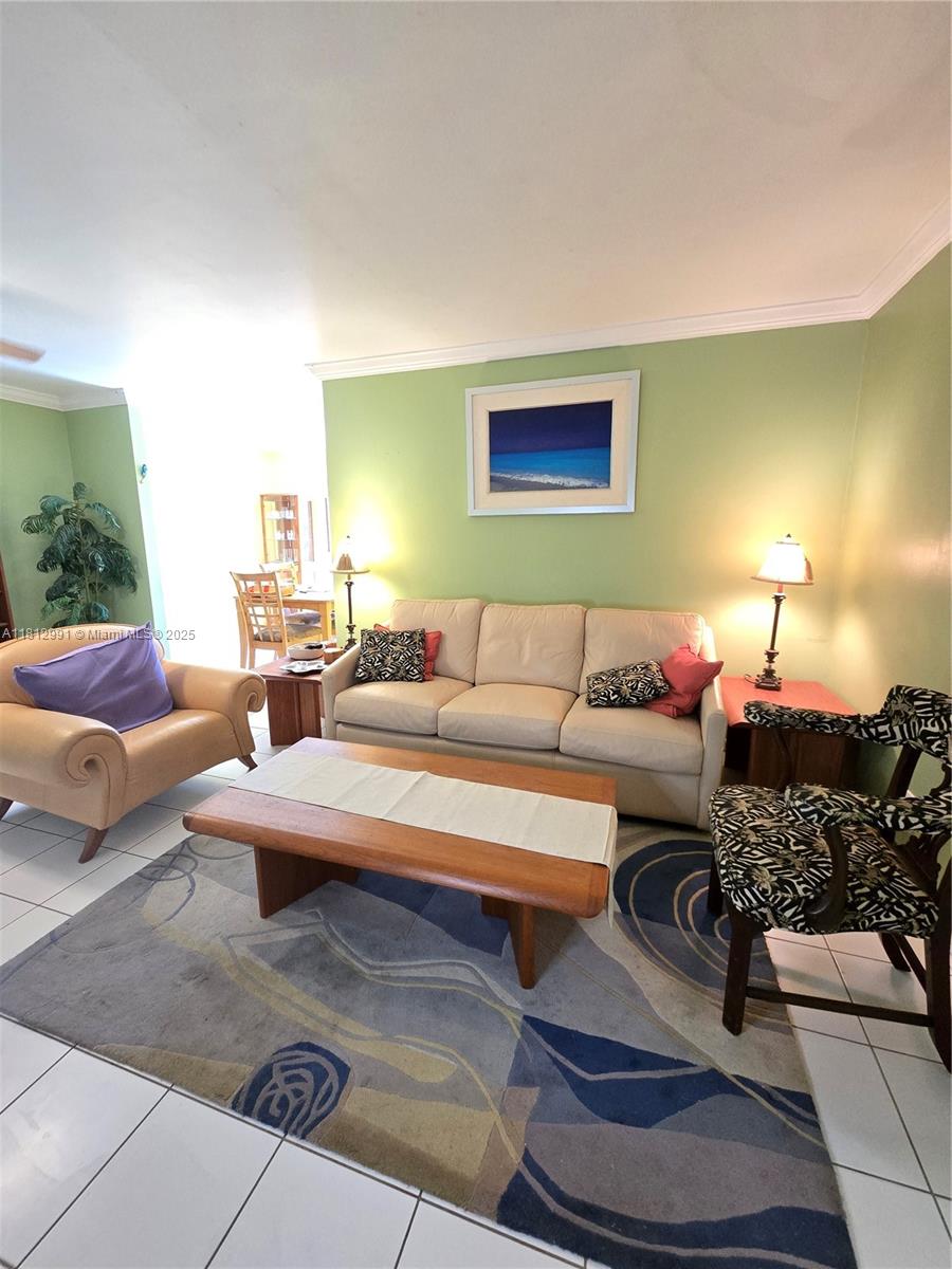 PALM VILLAGE CLUB CONDO - Residential